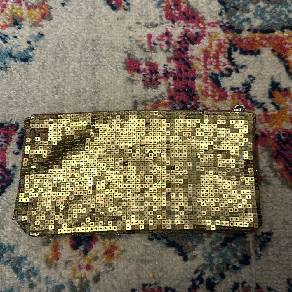 Sephora // gold sequined night out pouch vintage